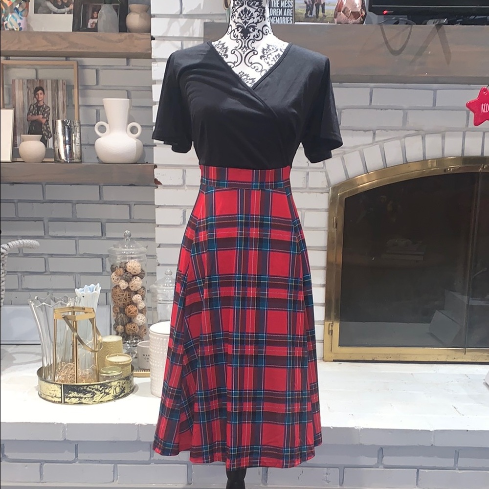 NWT Plaid Red and Black Women's Dress